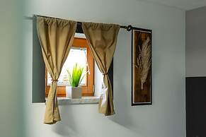 Apartmaji bungalovi i sotorisce Silva