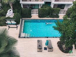 The Title West Wing By Trips Phuket