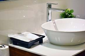 The Title West Wing By Trips Phuket