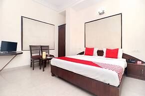 OYO 18964 Hotel Temple View