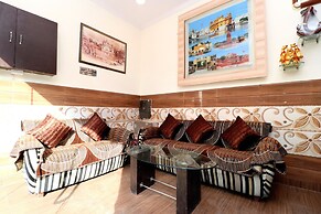 OYO 22090 Hotel Mall Residency