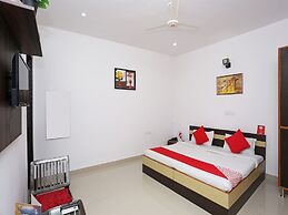 OYO 19535 Hotel Taj Niwas