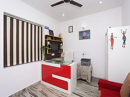 OYO 19535 Hotel Taj Niwas