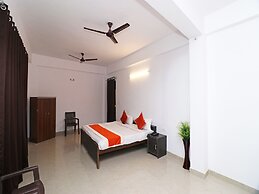 OYO 23165 Raghav Resort