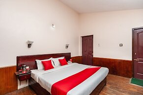 OYO 27809 Hotel Ganapathy Garden