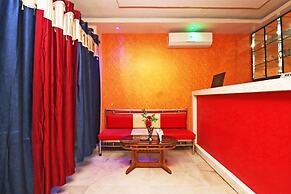 OYO 16627 Xpress Inn