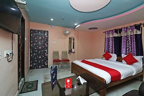 OYO 16627 Xpress Inn