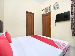 OYO 17330 Onkar Residency