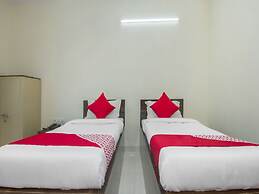 OYO 22772 Hotel Vasantdashmi (purva)