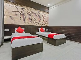 OYO 26117 Hotel Siddhivinayak Celebrations