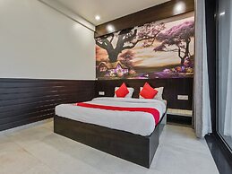 OYO 26117 Hotel Siddhivinayak Celebrations