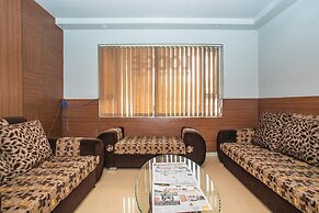 OYO Flagship 18338 White Fort