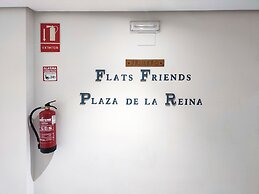 Flats Friends Plaza de la Reina