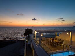 Aegean Melody Suites & Villa