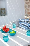 Aegean Melody Suites & Villa