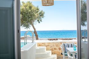 Aegean Melody Suites & Villa