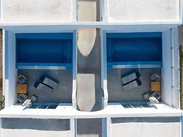 Aegean Melody Suites & Villa