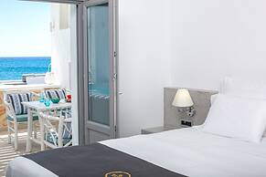 Aegean Melody Suites & Villa