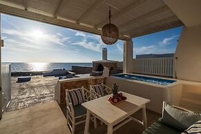 Aegean Melody Suites & Villa