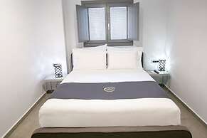 Aegean Melody Suites & Villa