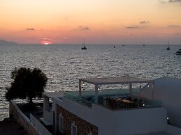 Aegean Melody Suites & Villa