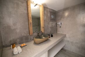 Aegean Melody Suites & Villa