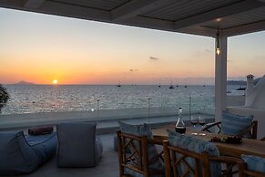 Aegean Melody Suites & Villa