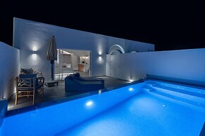 Aegean Melody Suites & Villa