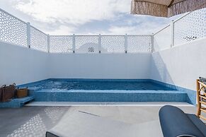 Aegean Melody Suites & Villa