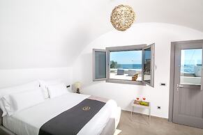 Aegean Melody Suites & Villa