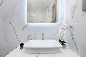 Aegean Melody Suites & Villa