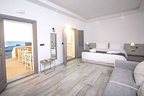 Aegean Melody Suites & Villa