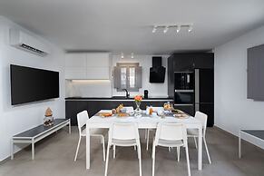 Aegean Melody Suites & Villa