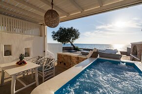 Aegean Melody Suites & Villa