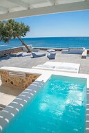 Aegean Melody Suites & Villa