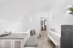 Aegean Melody Suites & Villa