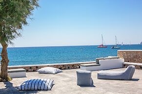 Aegean Melody Suites & Villa