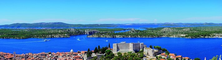 Amadria Park Camping Mobile Homes