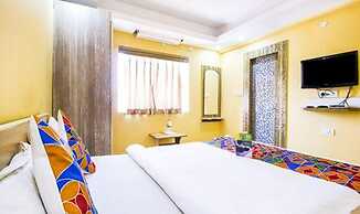 FabHotel Amaltas