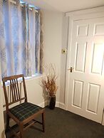 The Cumberland Townhouse Apartment