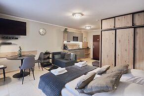 Avangard by Baltic Home