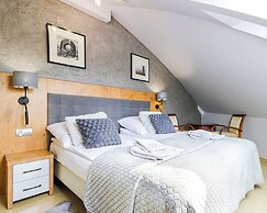 Avangard by Baltic Home