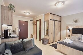 Avangard by Baltic Home