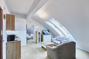 Avangard by Baltic Home