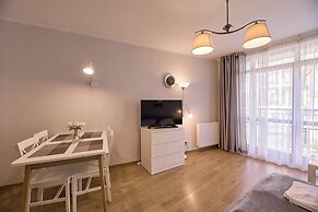 Rosa Weneda by Baltic Home