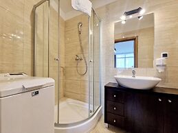 Rosa Weneda by Baltic Home