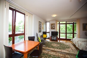 Rosa Weneda by Baltic Home