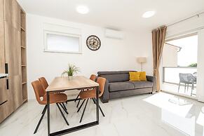 Poolside Hideout Apartments
