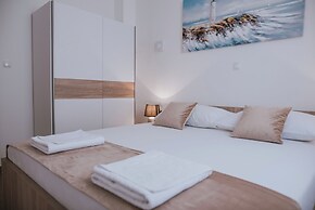 Poolside Hideout Apartments