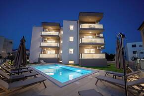 Poolside Hideout Apartments